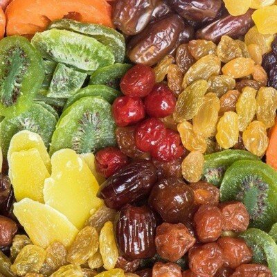 فواكه نص جاف
